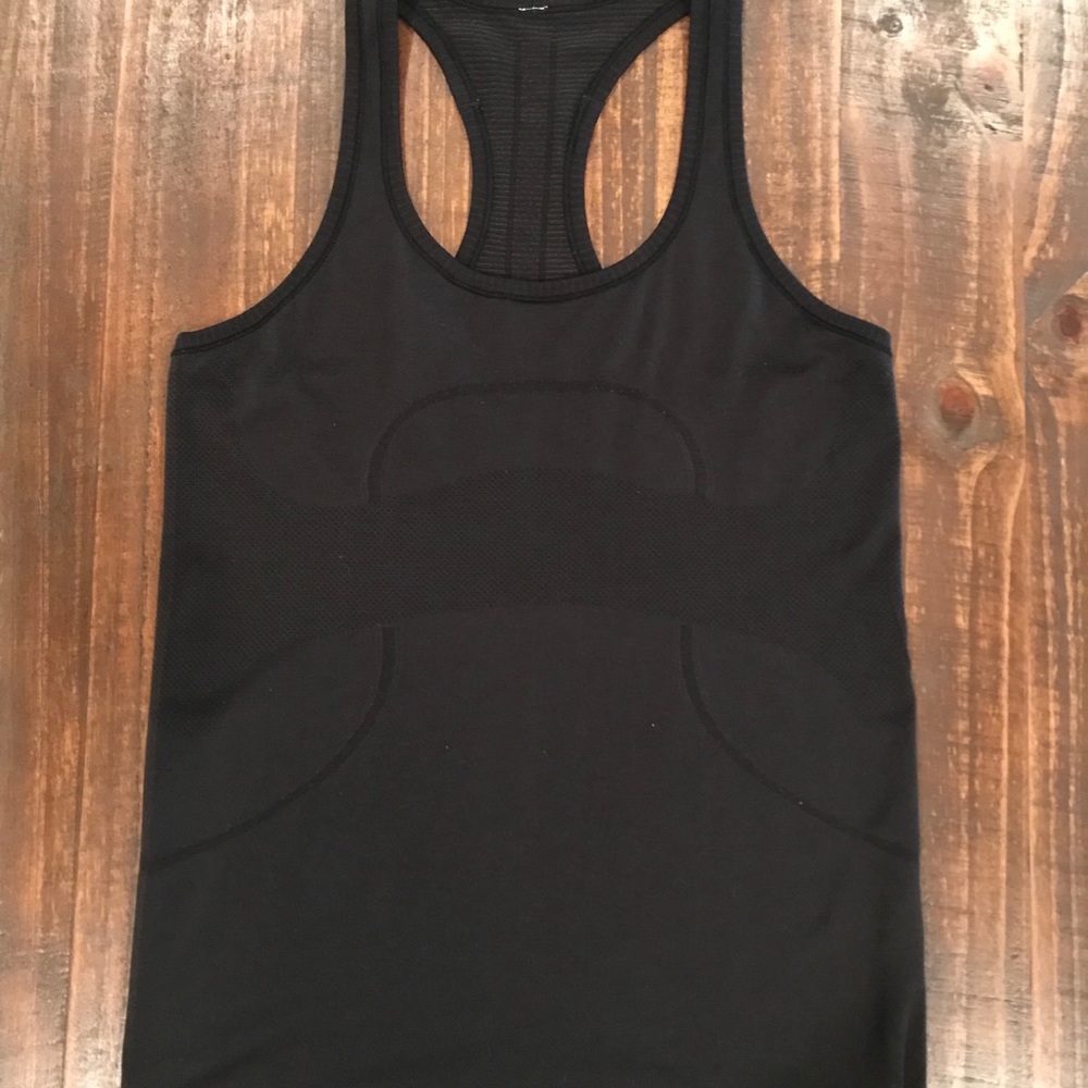 Lululemon Swiftly Tech Tank